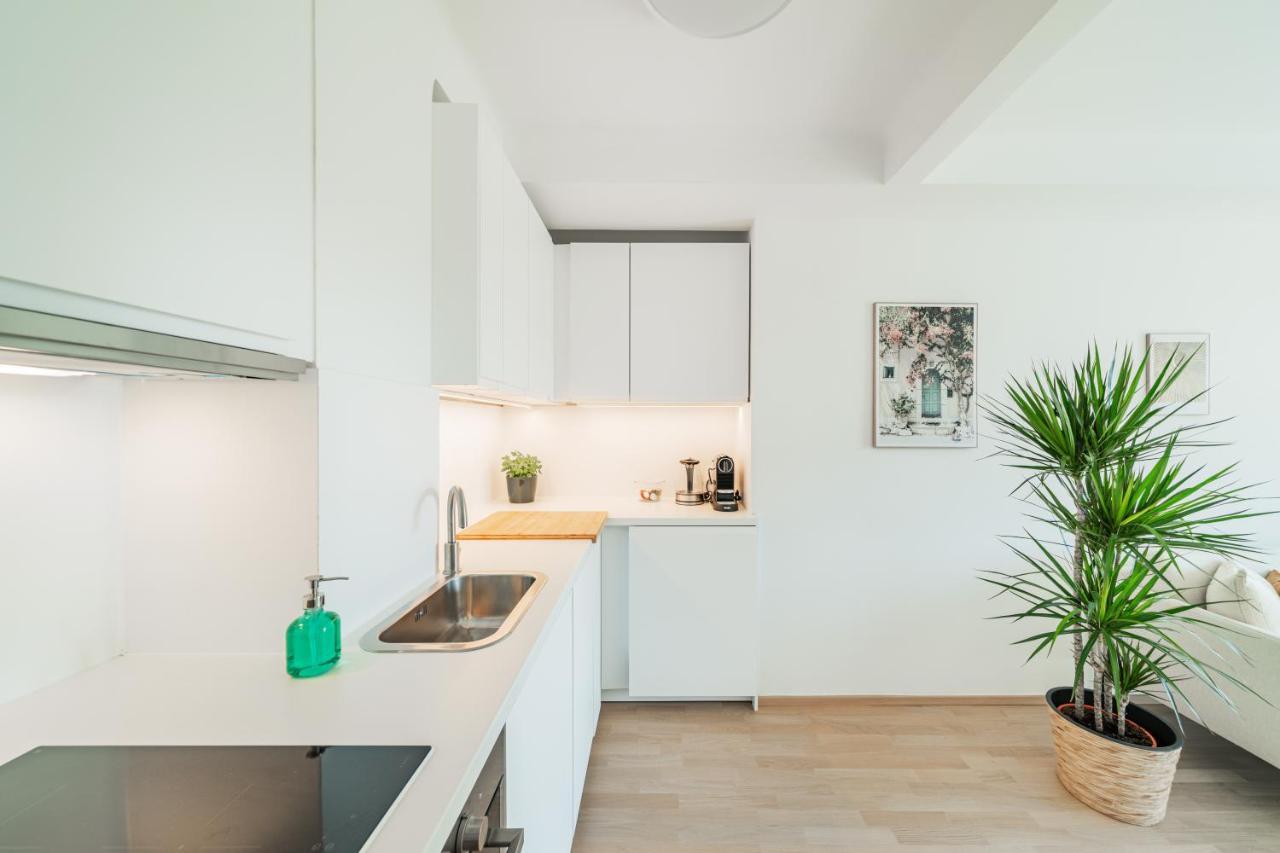 Appartement Zentrale 50m² 10 Gehminuten Vom Hauptbahnhof *